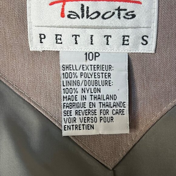 VTG Talbots Petites 10P Long Trench Coat Beige Pockets Button Style Sophisticate - Picture 14 of 16